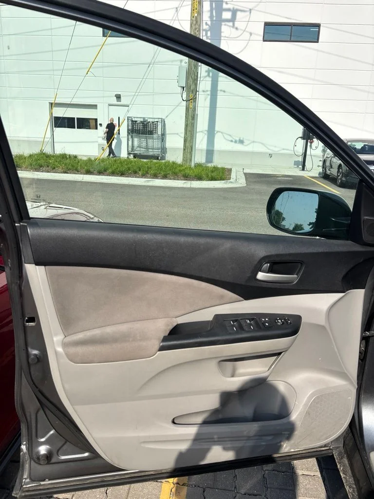 Used 2013  Honda EX image 19