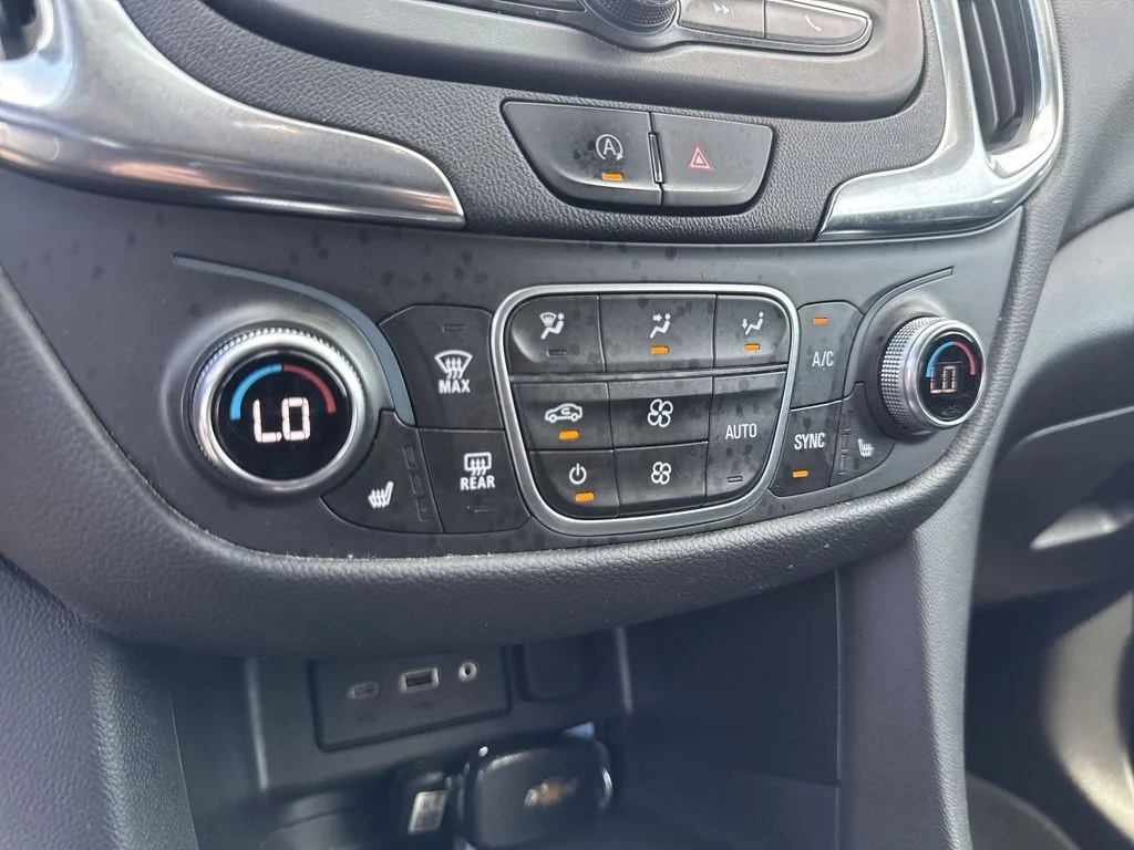 Used 2022 Black Chevrolet LT image 19