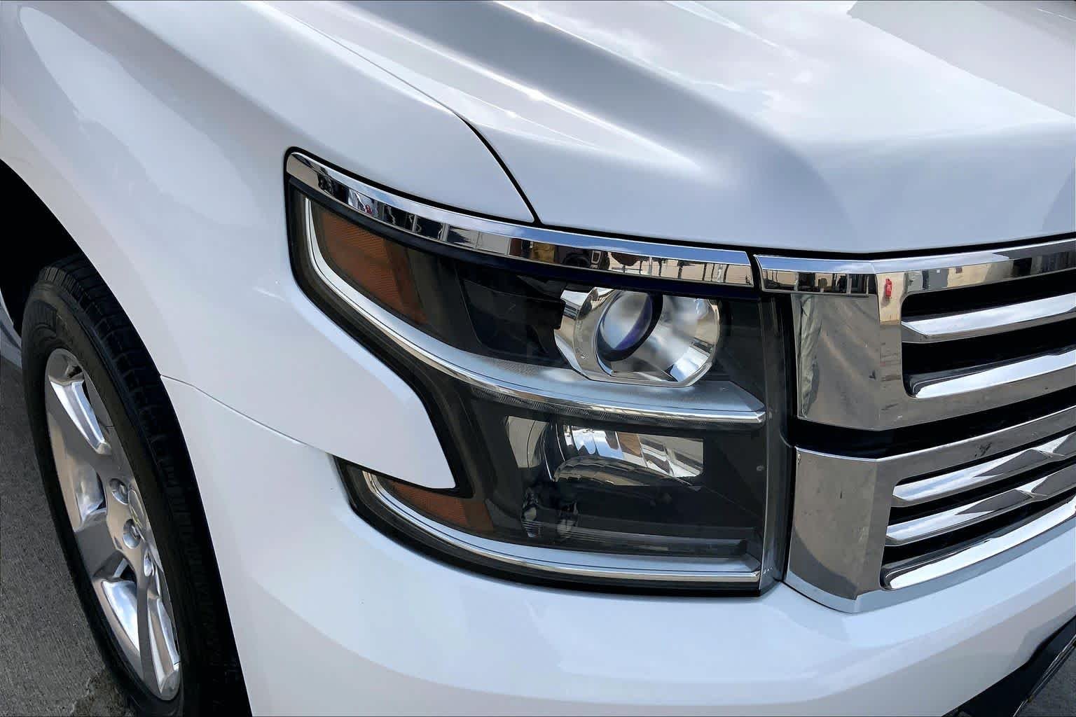 Used 2015 Summit White Chevrolet LT image 27
