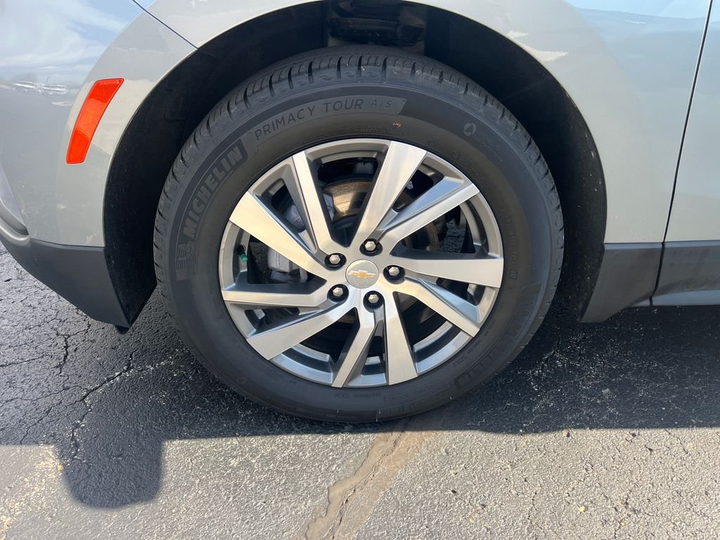 Used 2023 Gray Chevrolet LT image 29