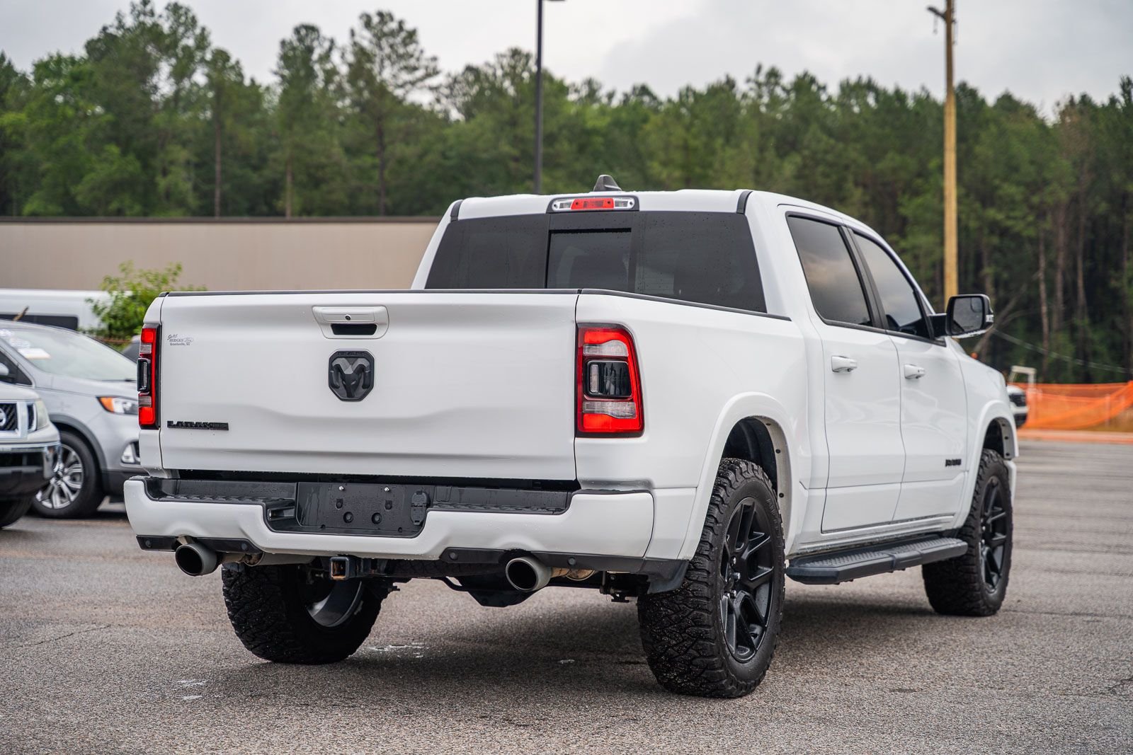 Used 2022 White Ram Laramie image 8
