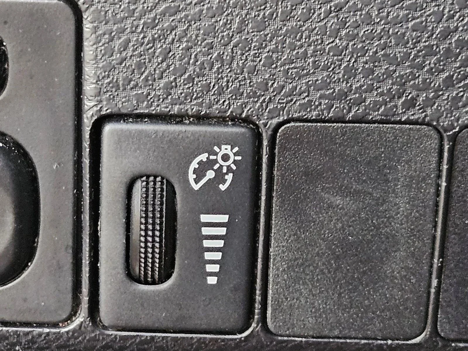 Used 2015 Super White Toyota S Plus image 8