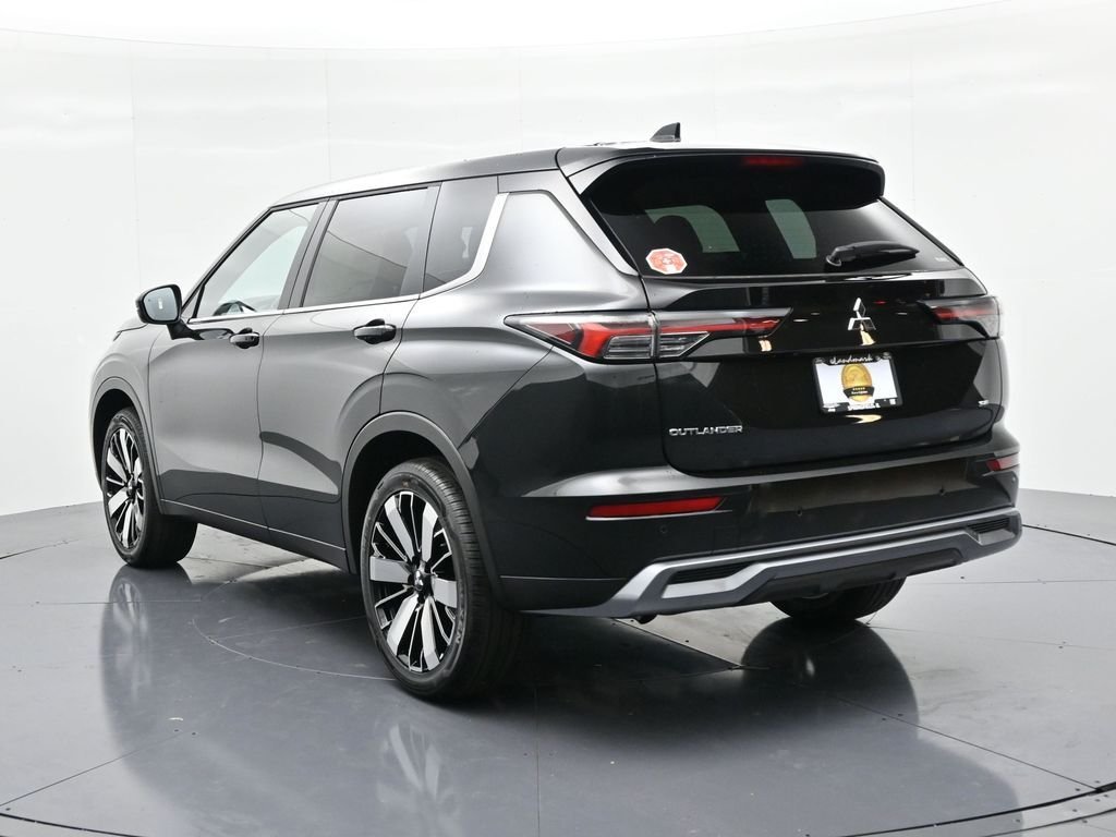 New 2026 Black Mitsubishi SE 1.5T S-AWC image 7