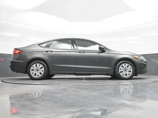 Used 2020 Gray Ford S image 24
