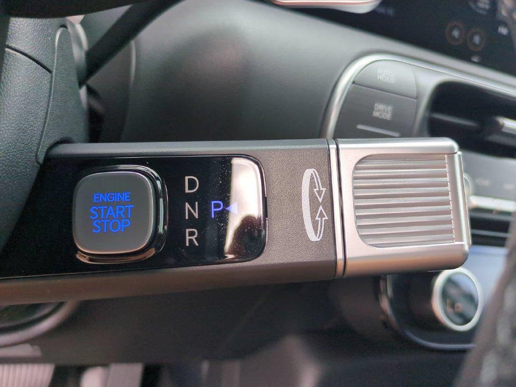 New 2027 White Hyundai Blue SEL 7P image 25