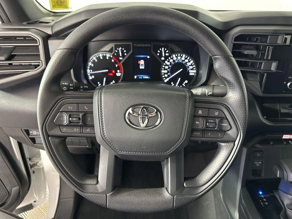 Used 2025 Ice Toyota SR5 image 15