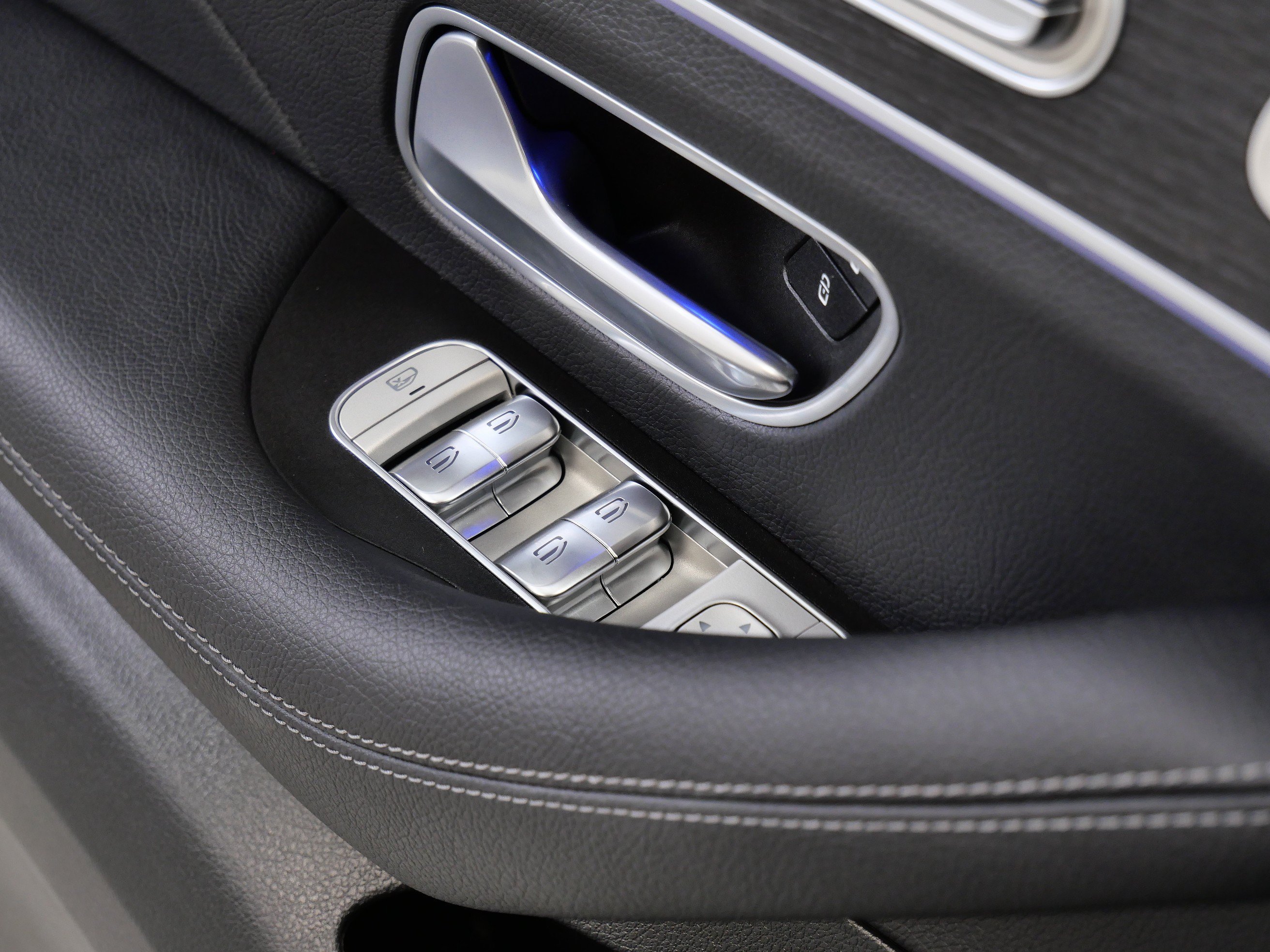 2026 Mercedes-Benz GLS Base - Photo 35