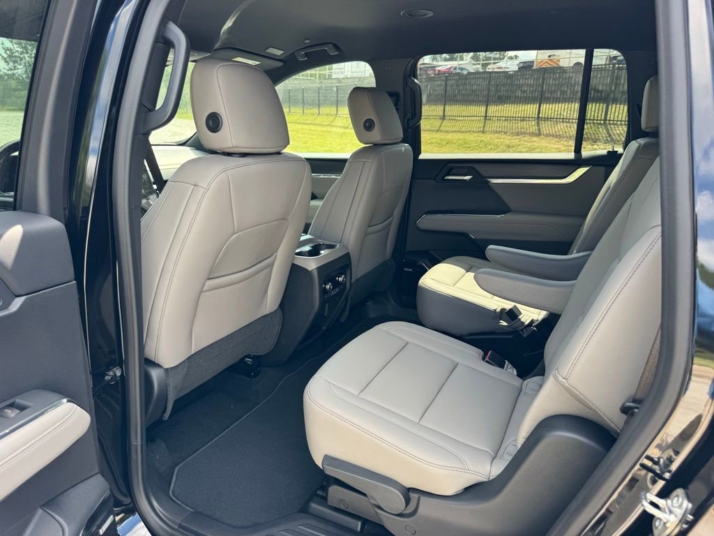 2026 GMC Acadia Elevation - Photo 22