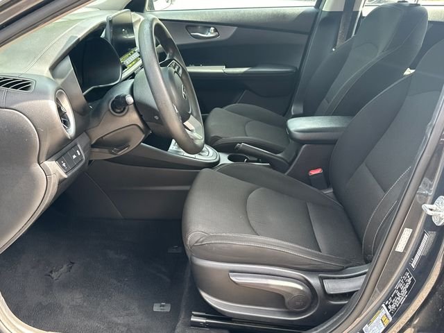 Used 2021 Gray Kia LXS image 9