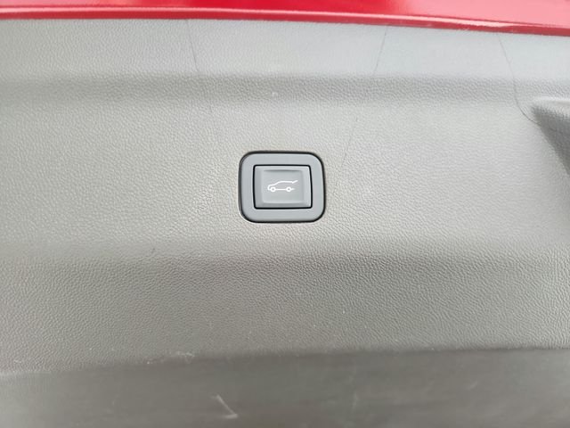Used 2025 Red GMC Elevation image 46