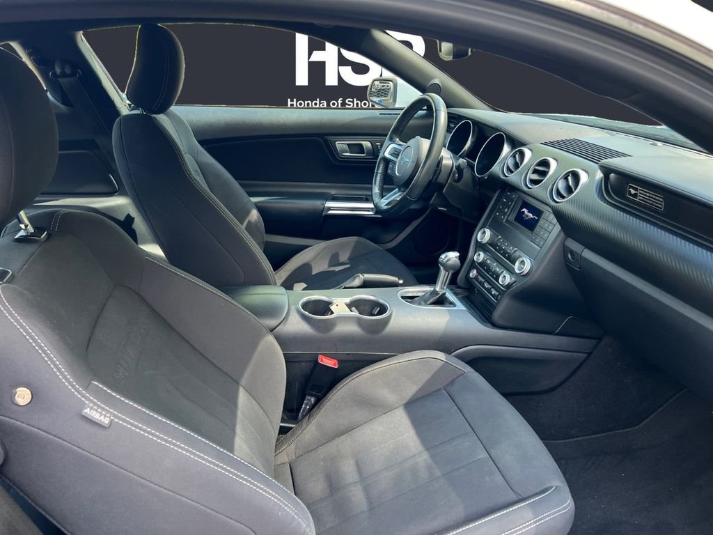 Used 2020 Oxford White Ford EcoBoost image 15