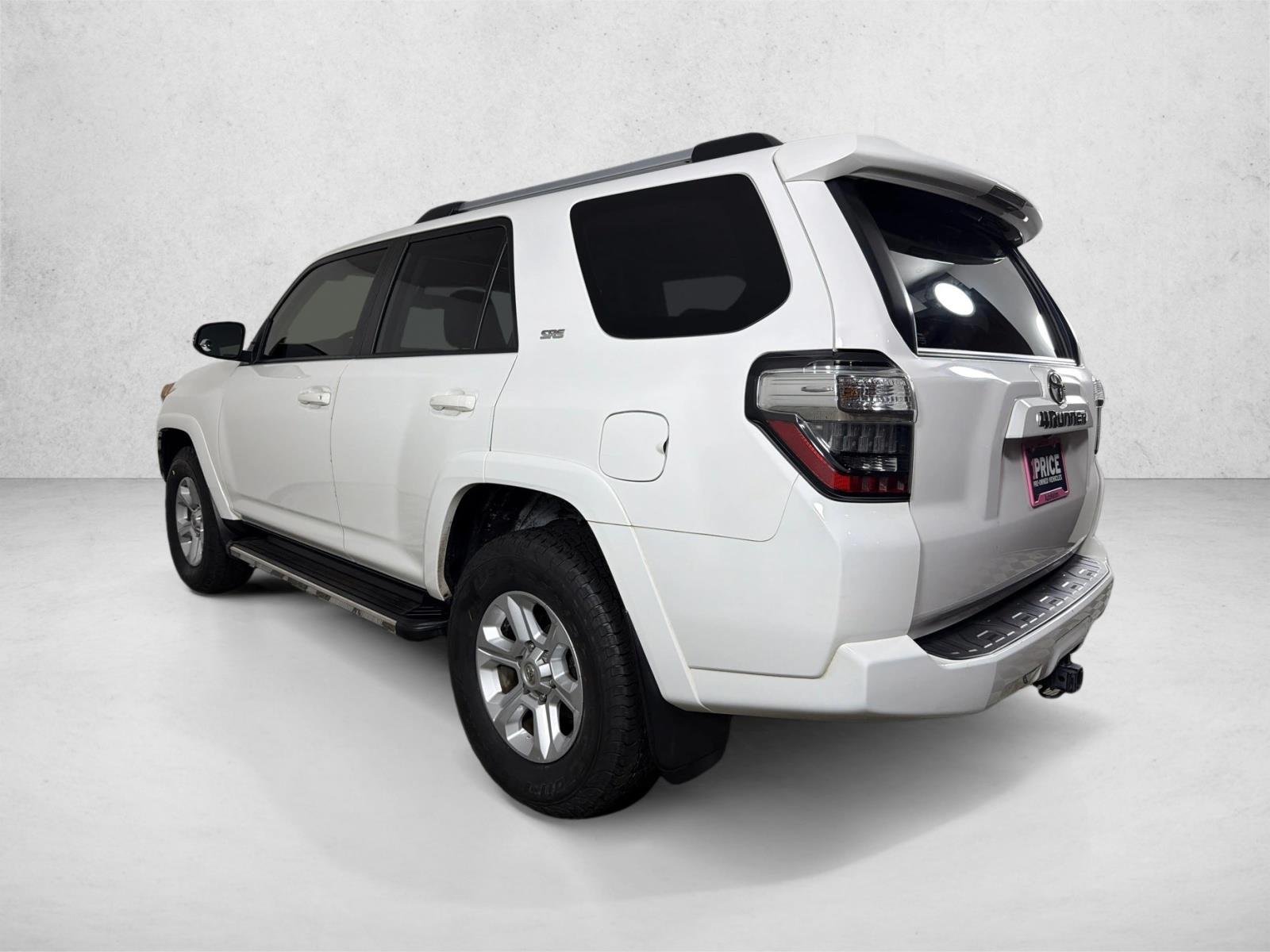 Used 2019 Super White Toyota SR5 Premium image 7