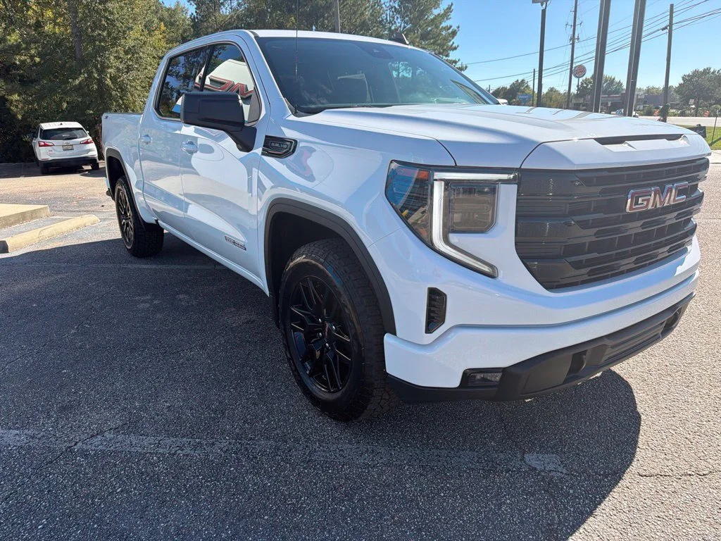 New 2026 Summit White GMC Elevation image 7