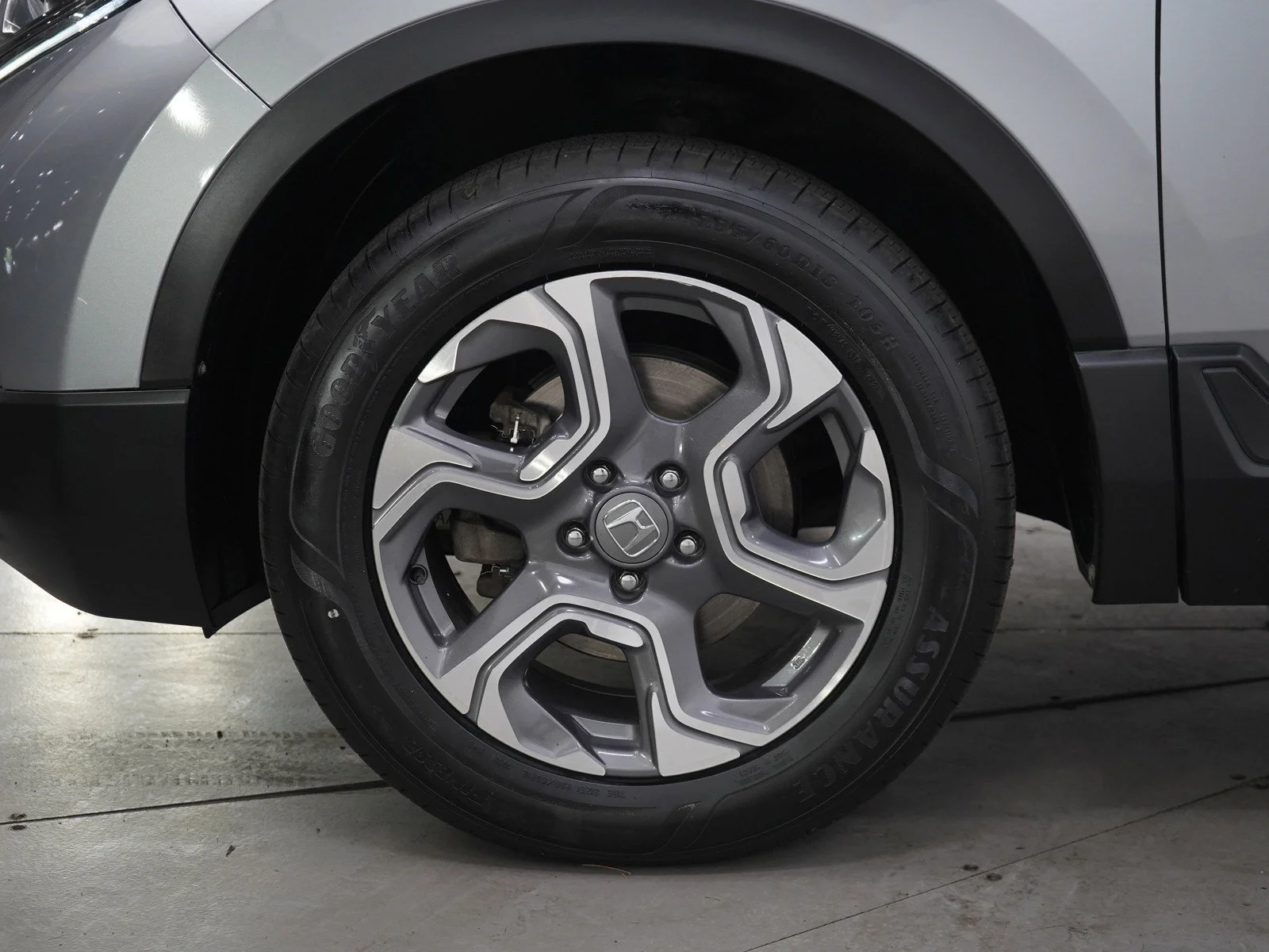 Used 2018 Lunar Silver Metallic Honda EX-L image 28