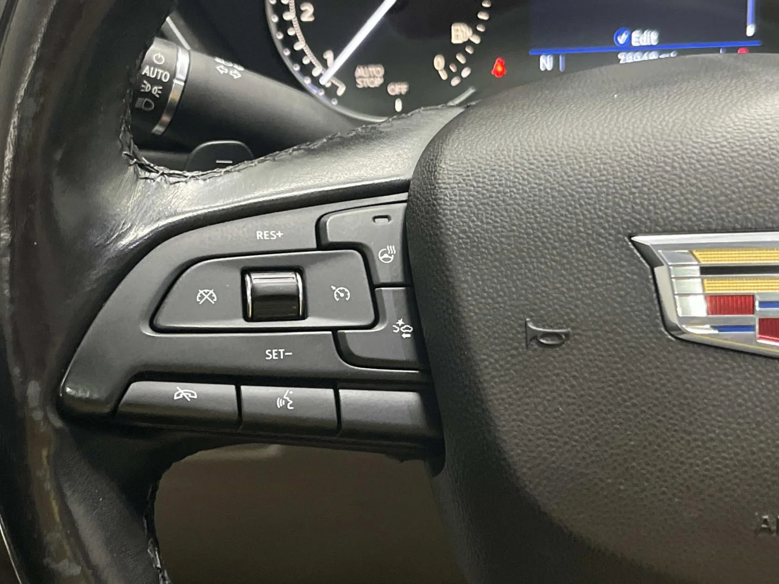 2019 Cadillac XT4 Premium Luxury - Photo 17