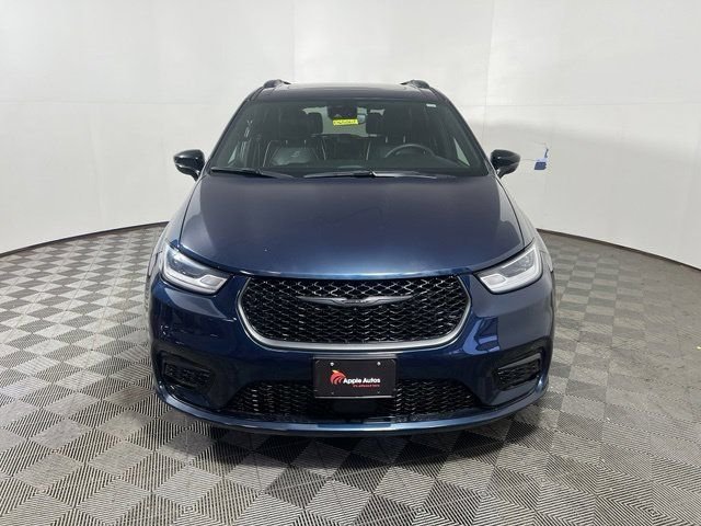 2C4RC1GGXSR515149