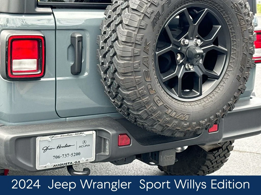 Used 2024 Gray Jeep Willys image 9