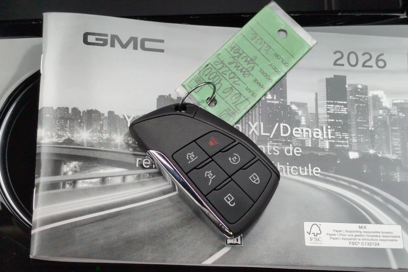 Used 2026 Downpour Metallic GMC Elevation image 9