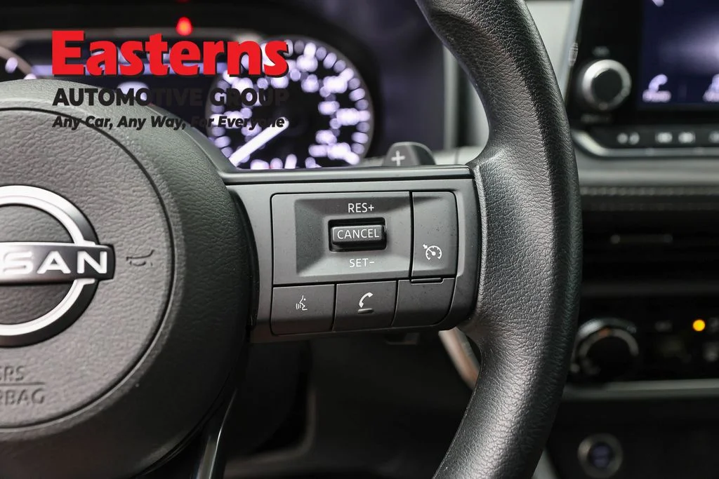Used 2023 Gray Nissan S image 16