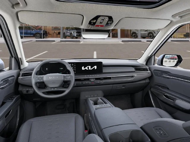 New 2026 White Kia Wind image 14