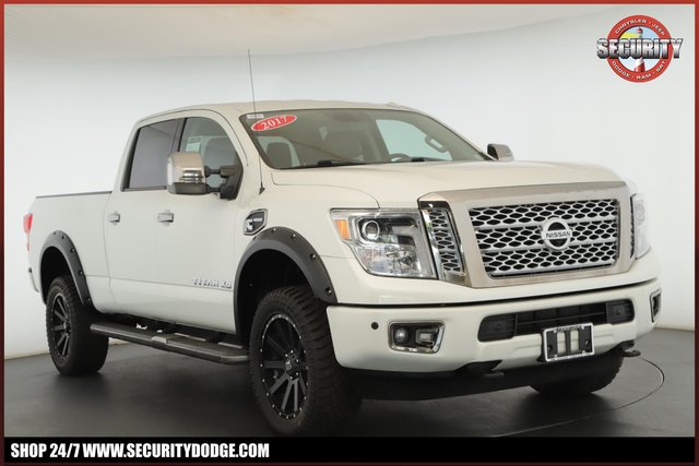 2017 Nissan Titan XD 4x4 Diesel Crew Cab Platinum Reserve