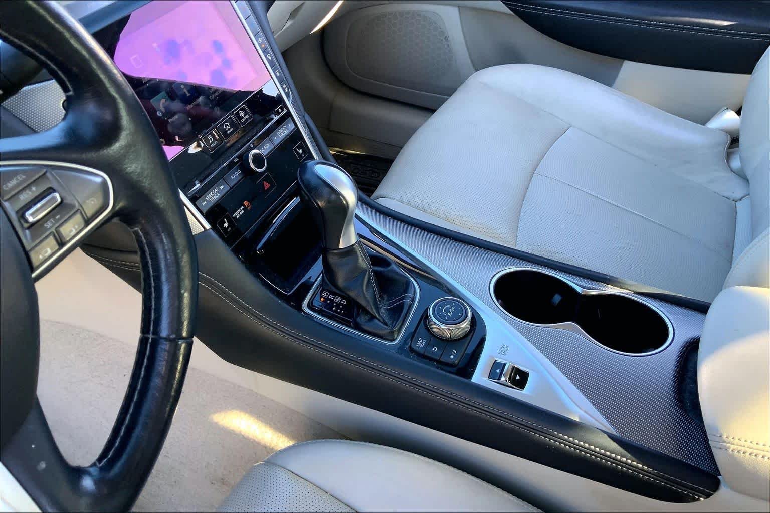 Used 2014 Graphite Shadow INFINITI Premium image 17