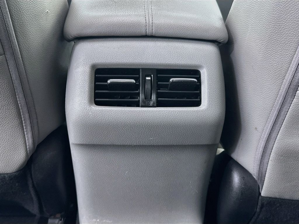 Used 2015 Gray Honda EX-L image 32