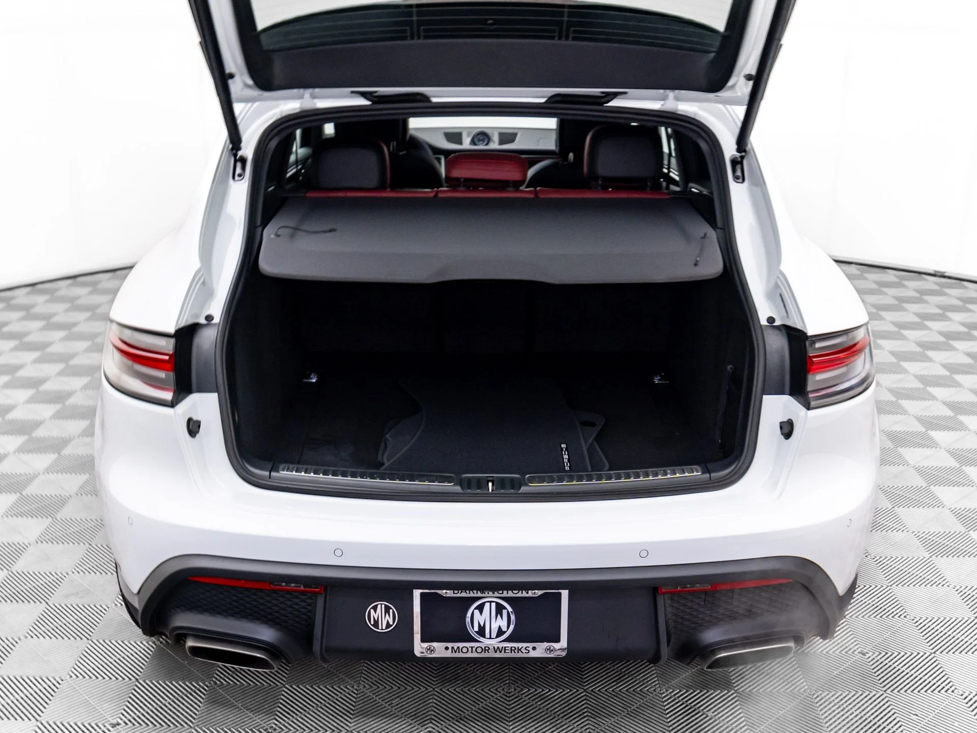 New 2026 White Porsche  image 31