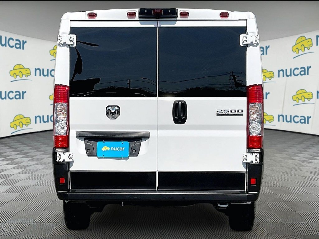 Used 2025 White Ram Base image 5