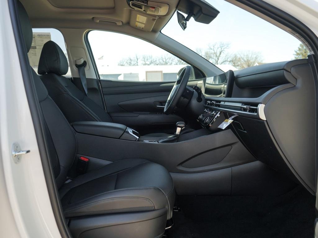 New 2026 Serenity White Pearl Hyundai SEL Premium AWD image 36