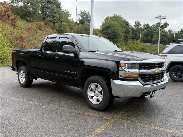 Used 2019 Black Chevrolet LT image 9