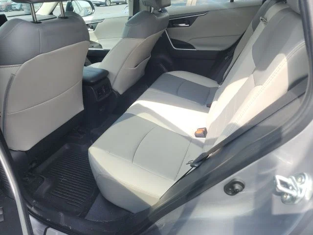 Used 2024 Silver Toyota XLE Premium image 10