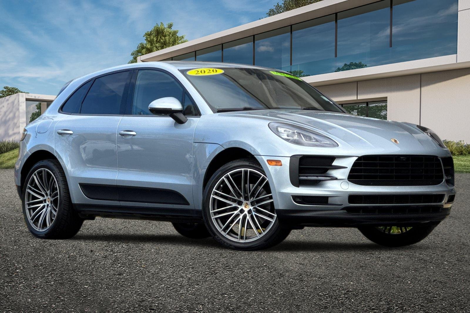 2020 Porsche Macan Base