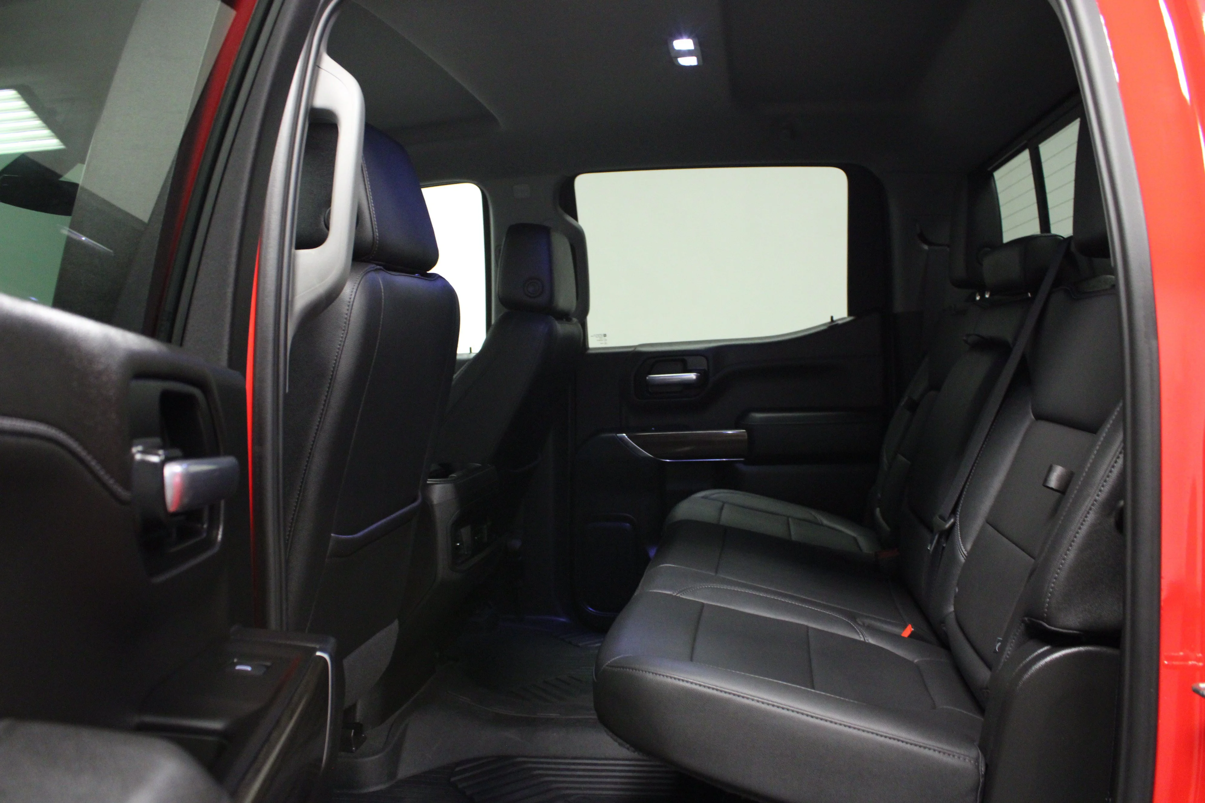 Used 2021 RED HOT Chevrolet LT Trail Boss image 13