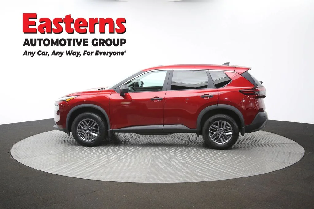 Used 2023 Red Nissan S image 61