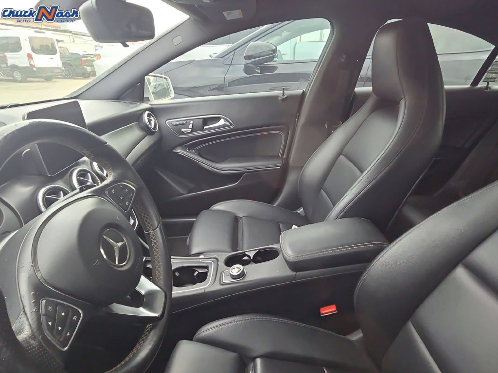 Used 2018 Silver Mercedes-Benz 4MATIC® image 7