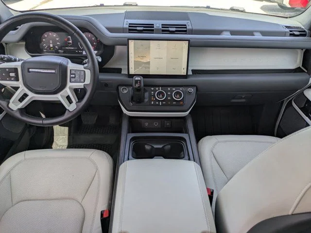 Used 2023 Fuji White Land Rover First Edition image 14
