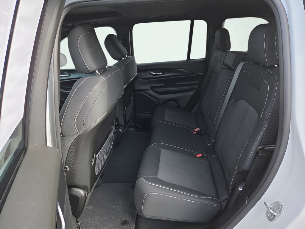 Used 2024 White Jeep Laredo X image 18