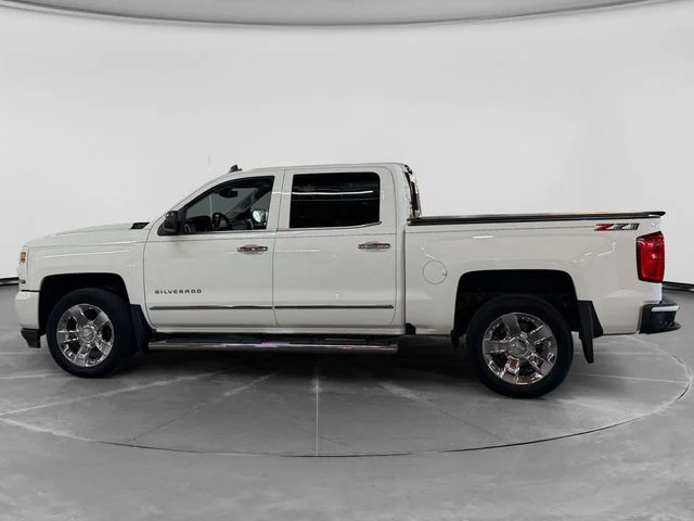 Used 2018 White Chevrolet LTZ image 6