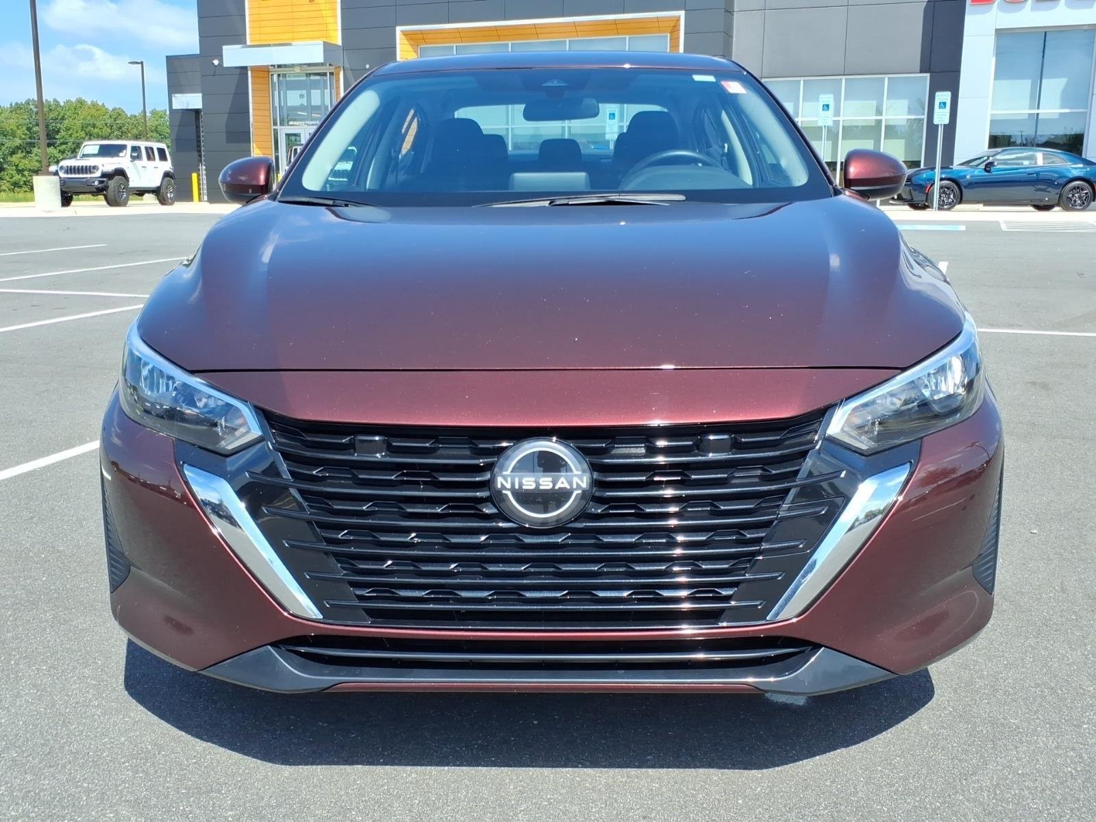 Used 2025 Rosewood Metallic Nissan SV image 13