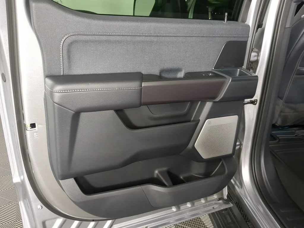 New 2026 Iconic Silver Metallic Ford Lariat® image 15