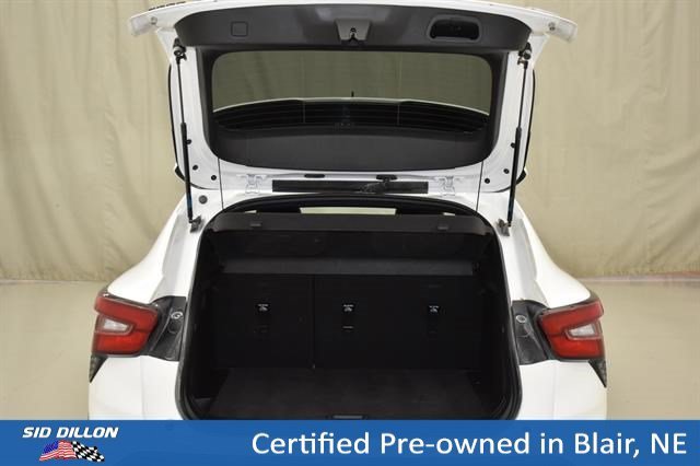 Used 2025 Summit White Chevrolet 2RS image 10