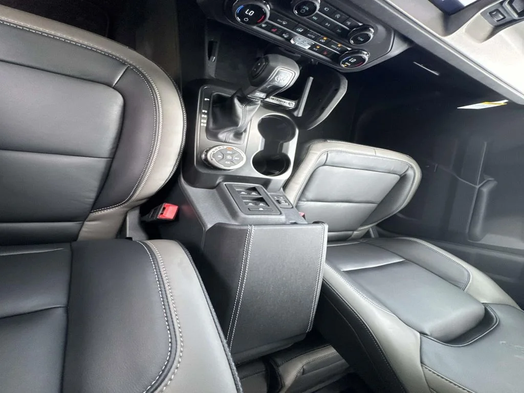 New 2026 Desert Sand Ford Outer Banks® image 45