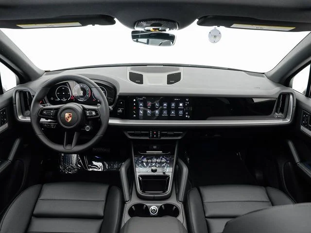 Certified Used 2025  Porsche  image 20