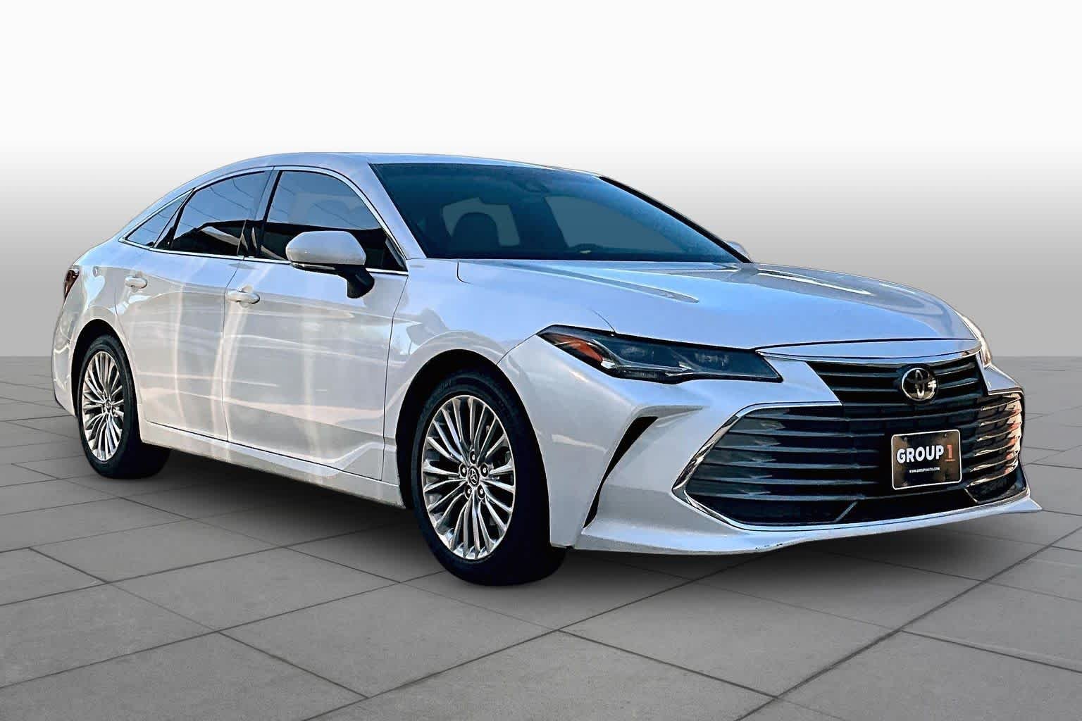 Pre-Owned 2019 Toyota Avalon Limited
