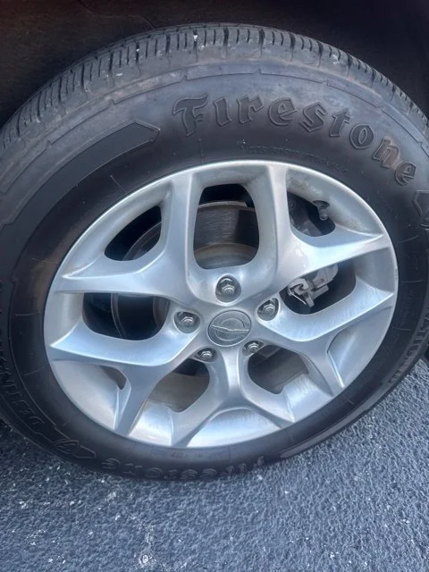 Used 2018 Red Chrysler Touring L Plus image 16