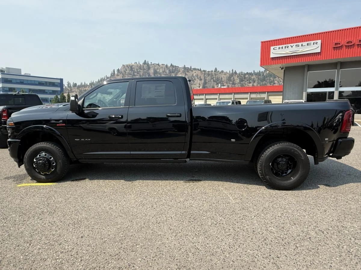 New 2026 Black RAM Limited image 3