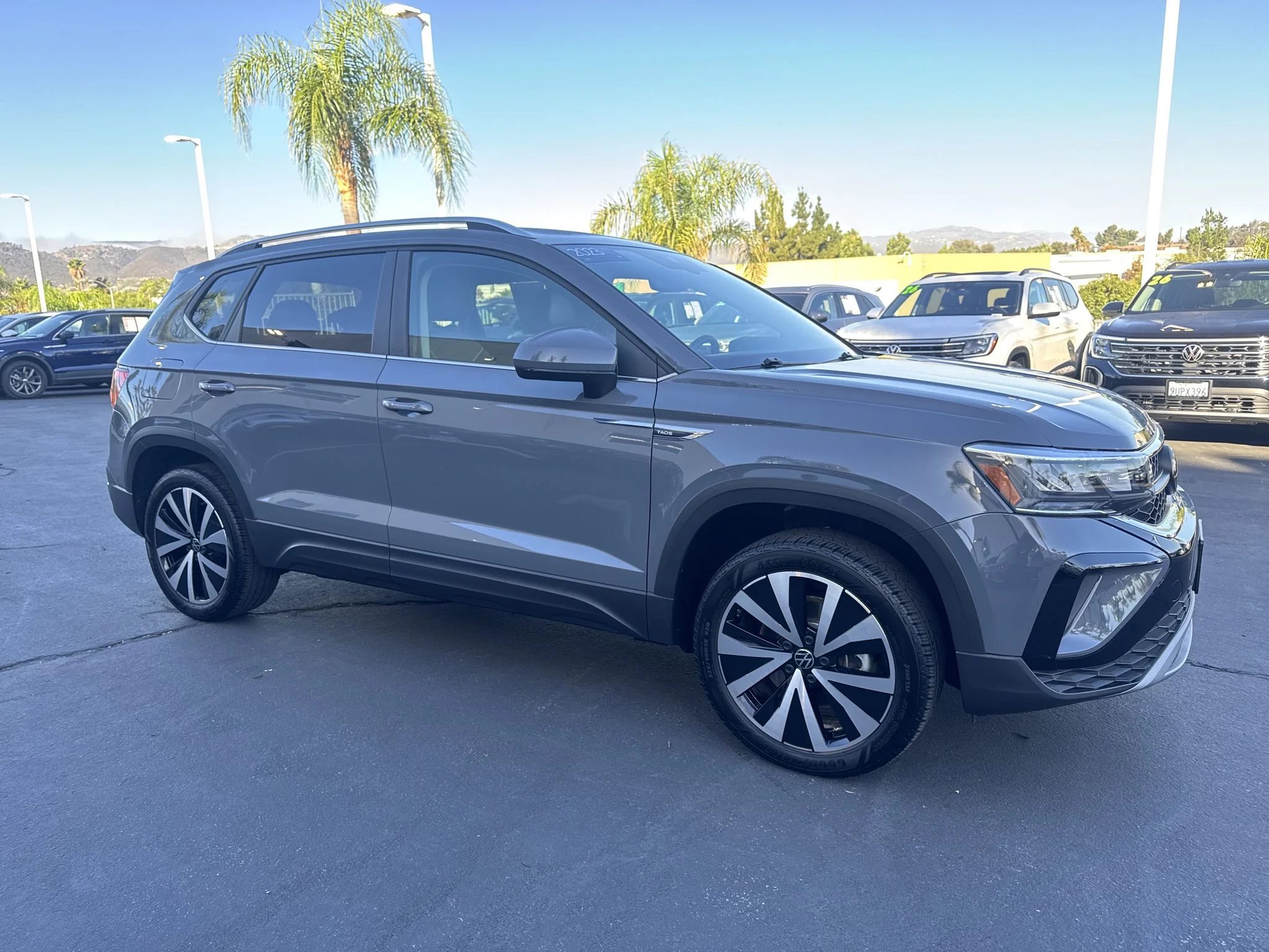Used 2023 Pure Gray Volkswagen SE image 2