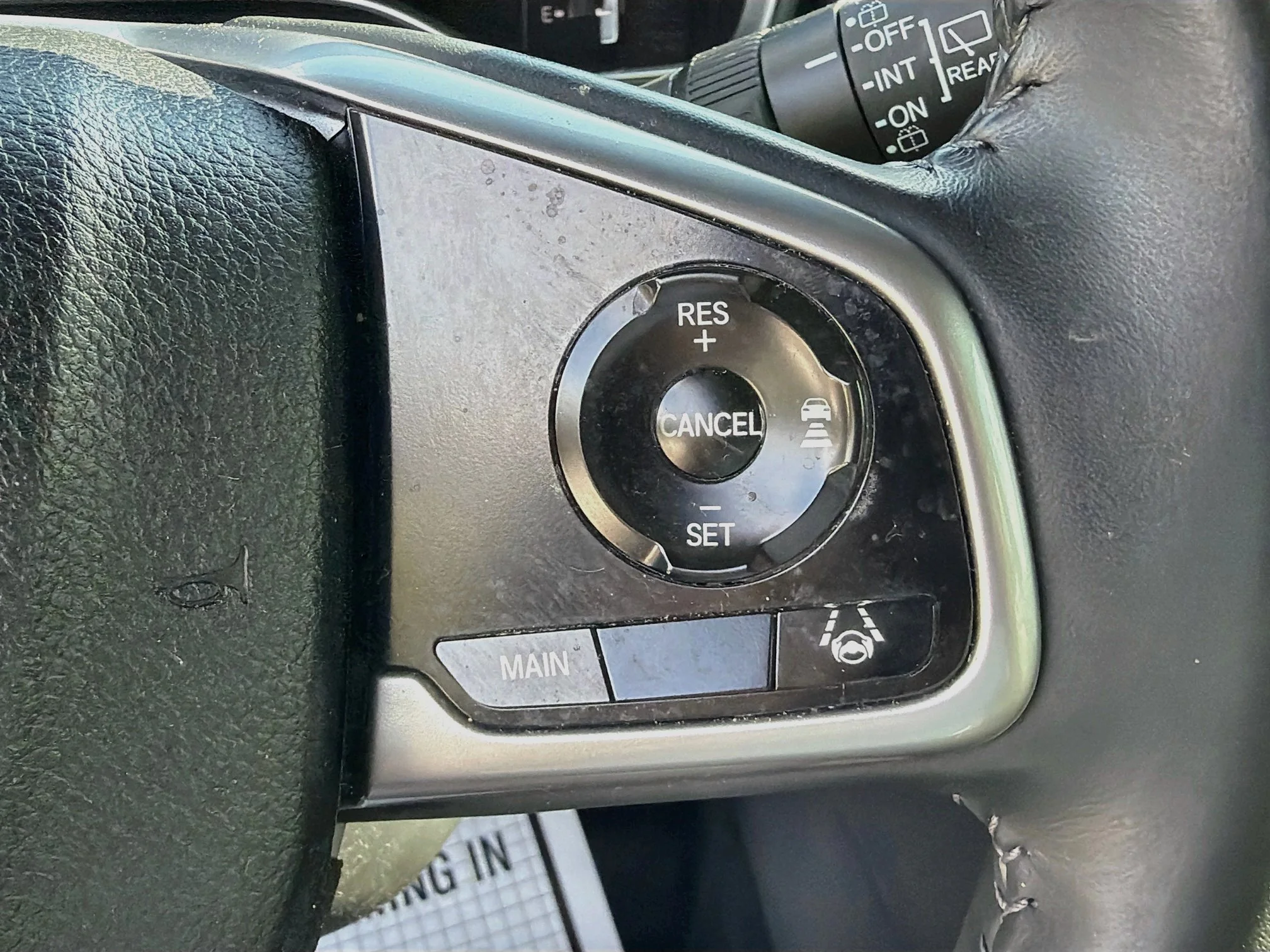 Used 2019 Lunar Silver Metallic Honda EX-L image 34