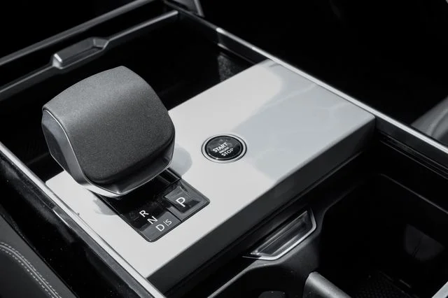 New 2026 Charente Grey Land Rover SE image 30